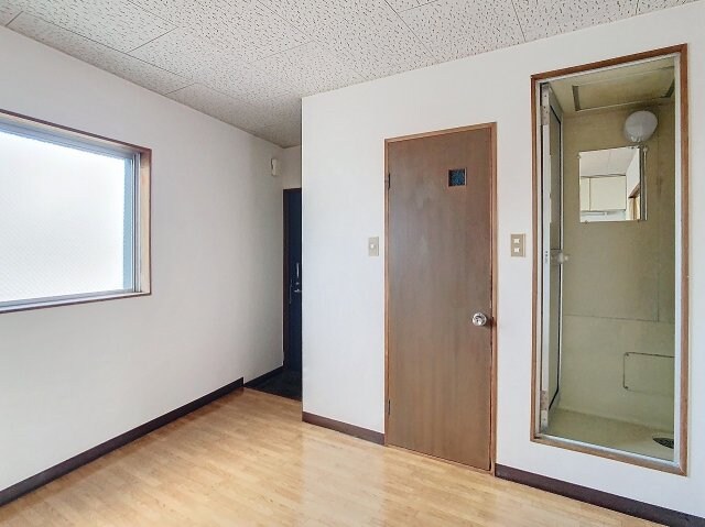 物件内観写真8　(2024年11月撮影)