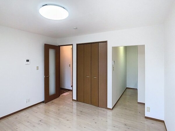 内装他(2025年5月撮影)