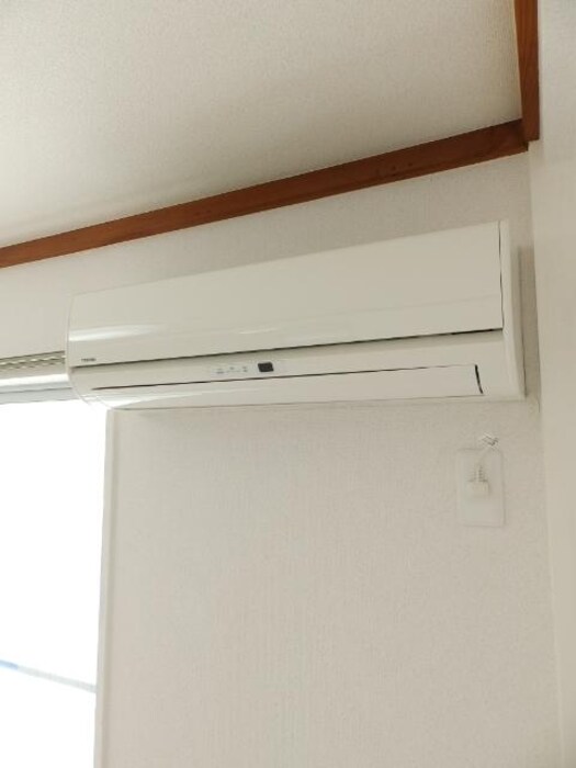 物件内観写真9　(エアコン)