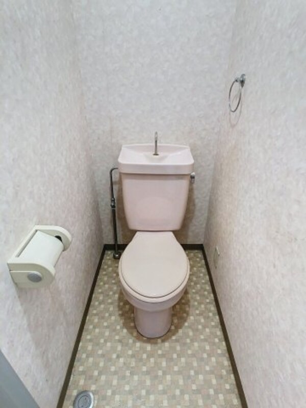 トイレ(2024年12月撮影)