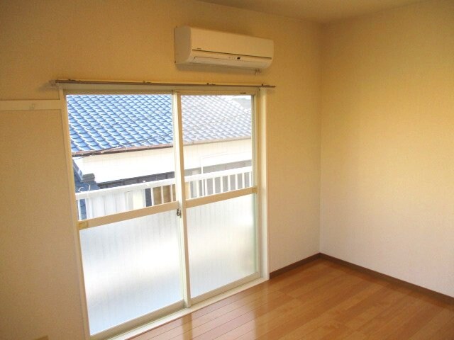 物件内観写真2　(2017年11月撮影)