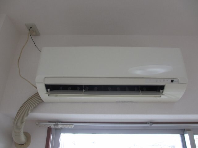 物件内観写真9　(2階別室の参考写真です。現況を優先します。（202）)