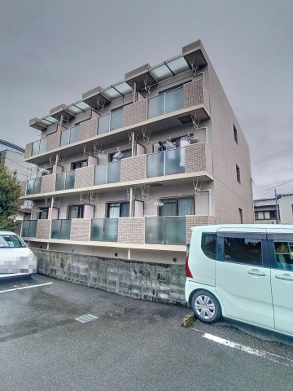 外観(現況が相違する場合は現況を優先致します。)