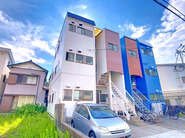 外観(2025年9月撮影)