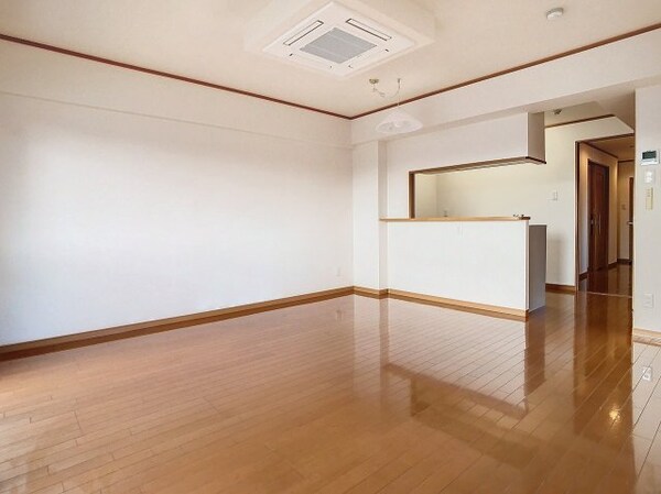 居室(2024年2月撮影※現況を優先致します。)