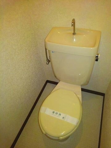 物件内観写真6　(トイレ)