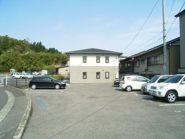 駐車場(2005年4月撮影)