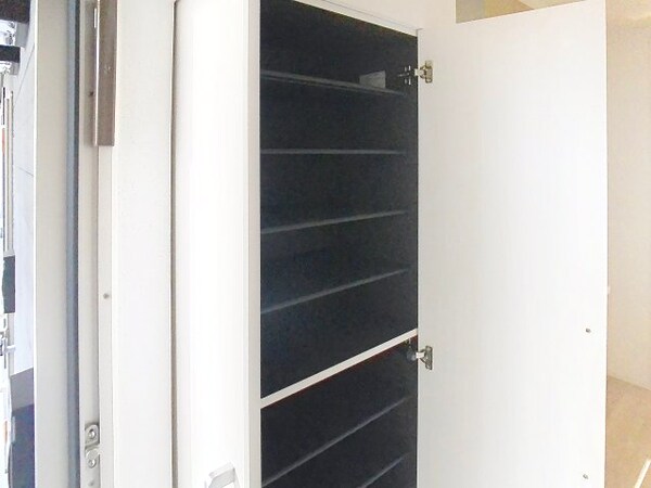 収納(2025年7月撮影※現況を優先します。)