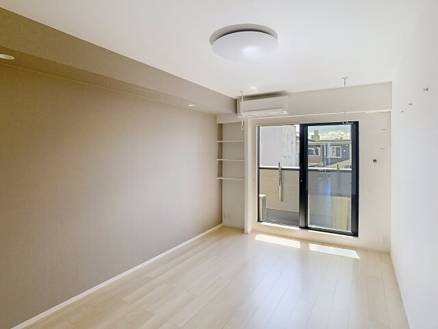 物件内観写真4　(2025年7月撮影※現況を優先します。)