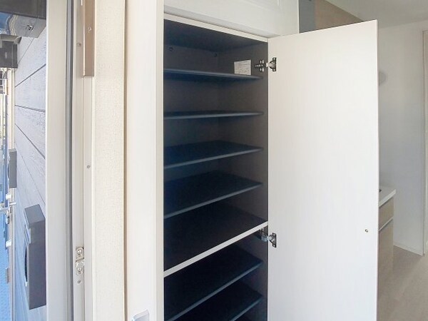 収納(2025年7月撮影※現況を優先します。)