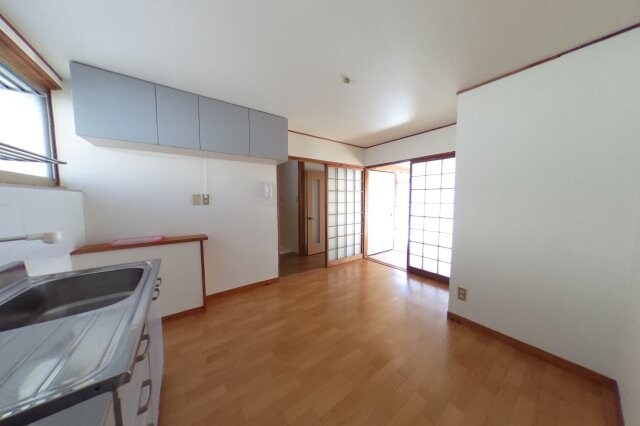 物件内観写真2　(2022年6月撮影※現況を優先致します。)