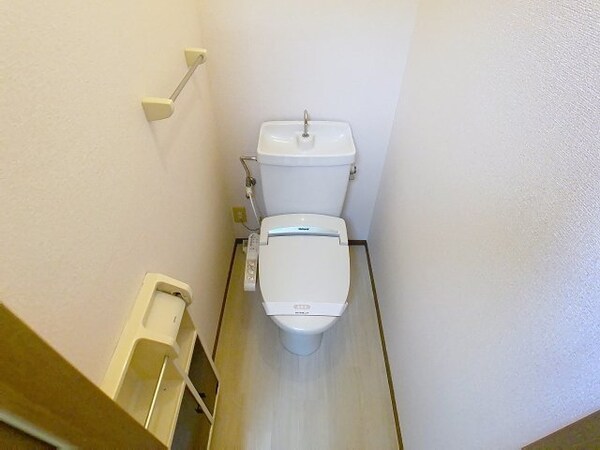 トイレ(2025年6月撮影※現況を優先致します。)