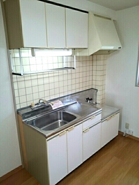 物件内観写真3　(キッチン)