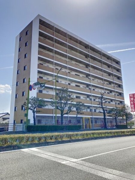 高知インターマンション外観写真