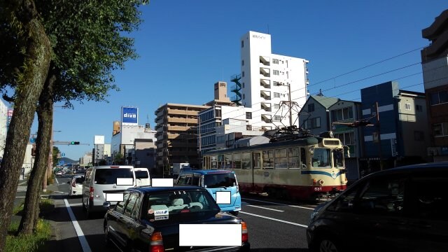 物件外観写真1　(現況が相違する場合は現況を優先致します。)