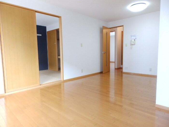 物件内観写真10　(LDK（エアコン・照明付）)