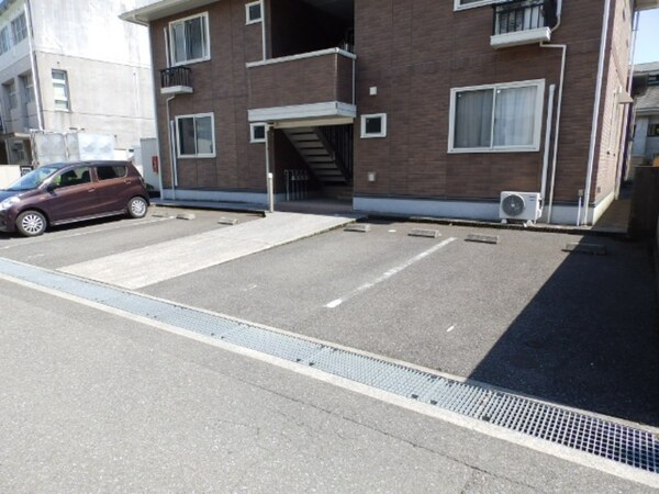 駐車場(駐車場)