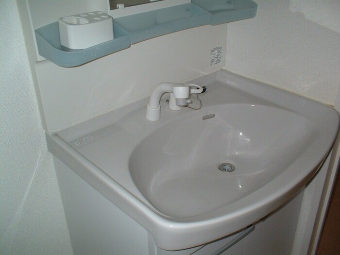 物件内観写真8　(洗髪洗面化粧台)