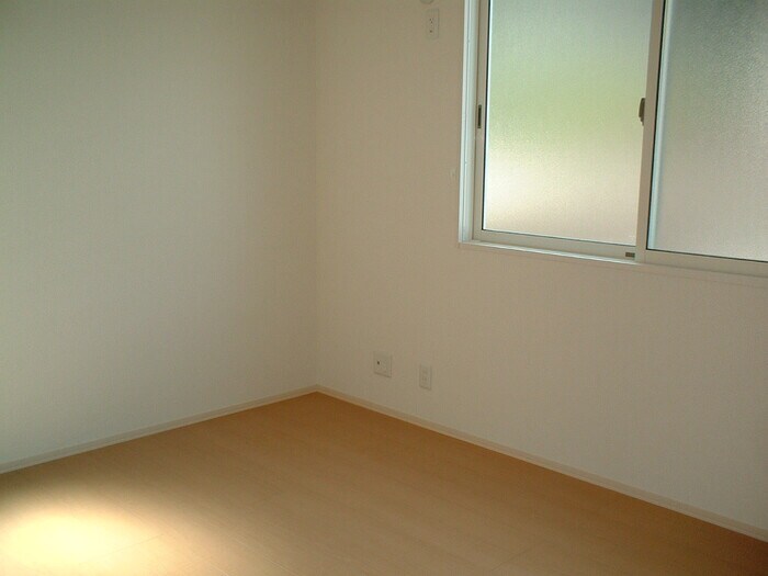 物件内観写真9　(北洋室)