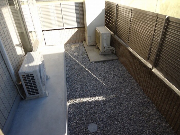 物件内観写真13　(専用庭)