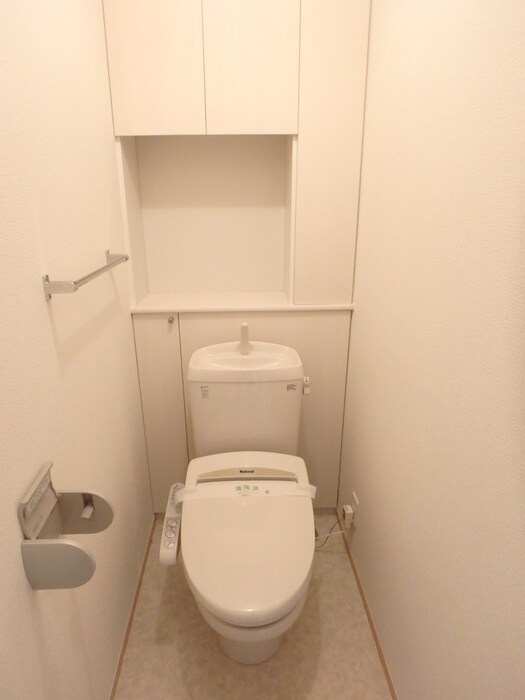 物件内観写真6　(温水洗浄暖房便座)