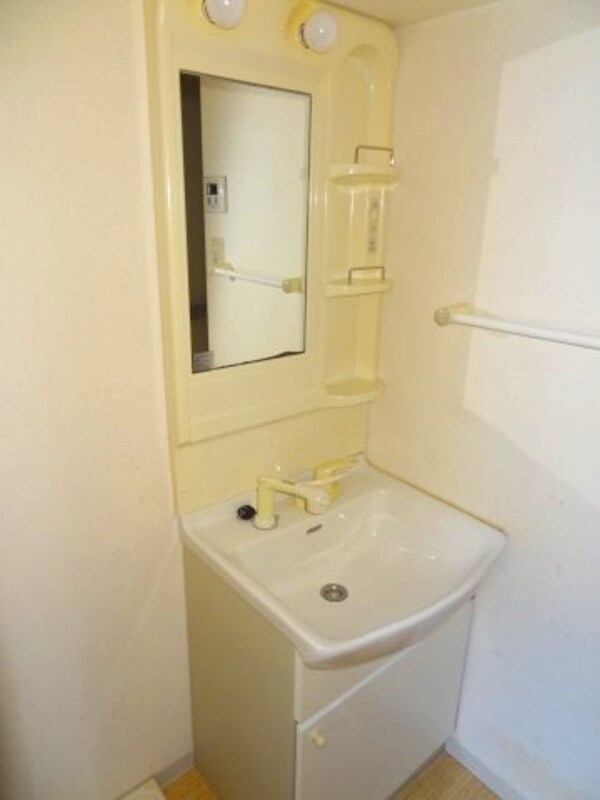 洗面・脱衣所(2018年9月撮影)