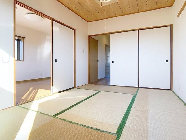 内装他(2025年12月撮影)