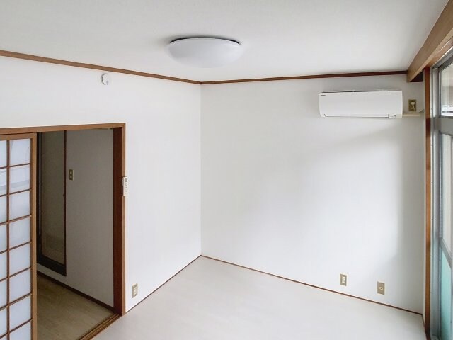 物件内観写真3　(2025年2月撮影)