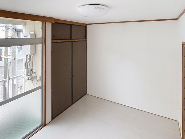 内装他(2025年2月撮影)