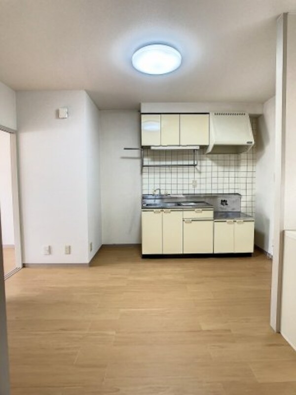 居室(現況を優先します。（撮影時期：2022年7月）)