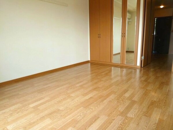 内装他(洋室)
