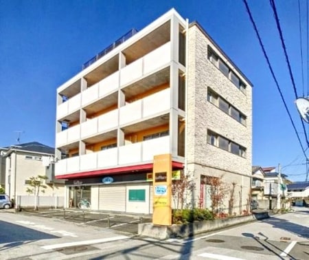 クロスアージュ外観写真