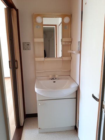 物件内観写真5　(現況が相違する場合は現況を優先致します。)