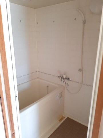 物件内観写真7　(現況が相違する場合は現況を優先致します。)