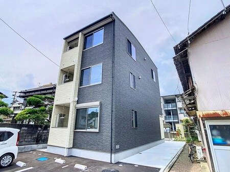 サンリット松葉外観写真