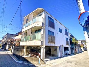 ビビィシモダ外観写真