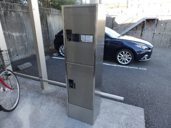 建物設備(宅配ボックス)