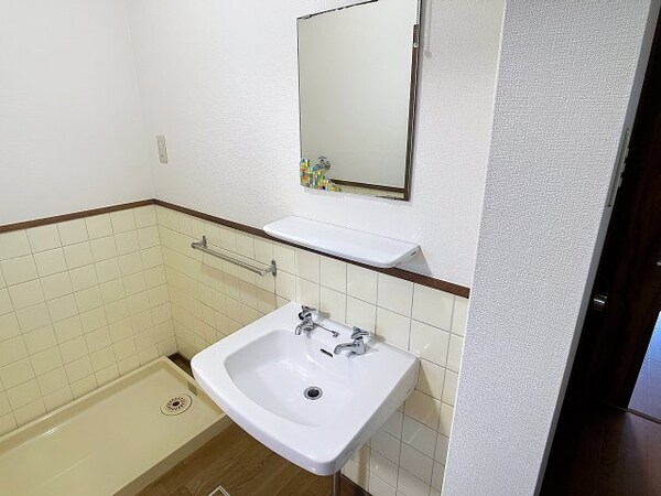 洗面・脱衣所(2025年11月撮影)