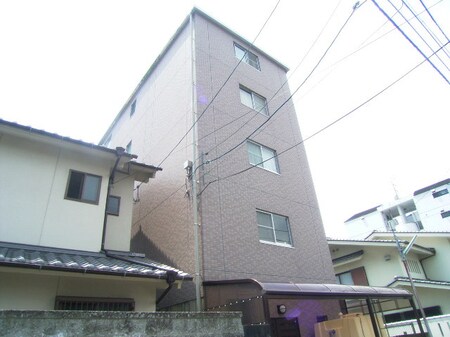 クリスタルハイツ外観写真