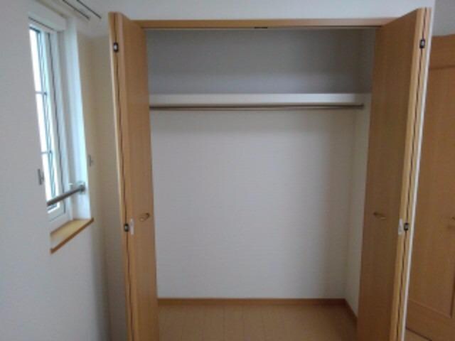 物件内観写真9　(収納)