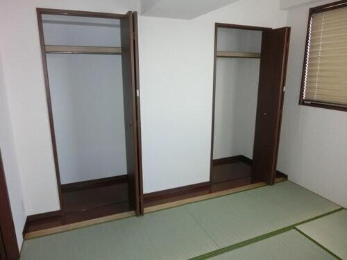 物件内観写真12　(収納：和室6.0畳クロゼット（前回募集時撮影2022/5）)