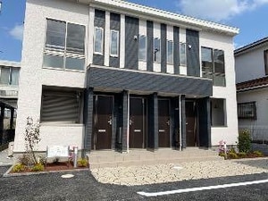 クワトロ 大原外観写真