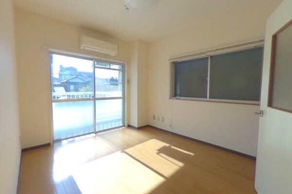 居室(2019年12月撮影)