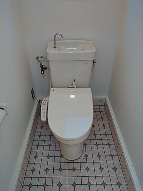 物件内観写真5　(2019年12月撮影)