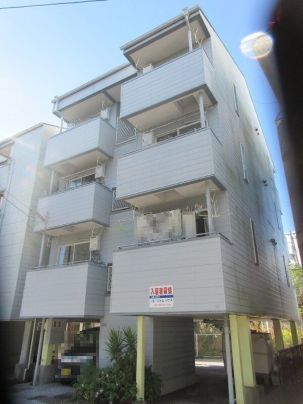 外観(現況が相違する場合は現況を優先致します。)