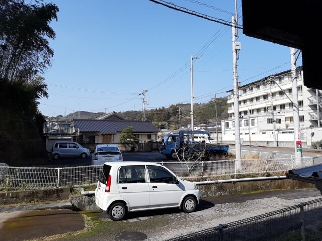 物件内観写真2　(同タイプ間取り別室の写真です。（118）)