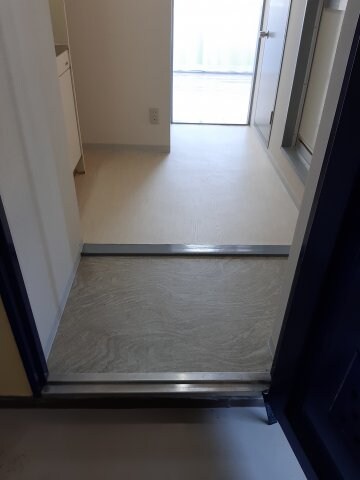 物件内観写真12　(同タイプ間取り別室の写真です。（118）)