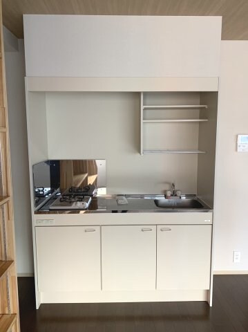 物件内観写真3　(現況を優先します。（撮影時期：2023年11月）)