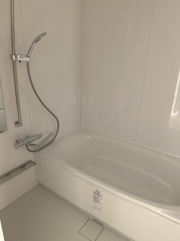 物件内観写真4　(現況を優先します。（撮影時期：2023年11月）)