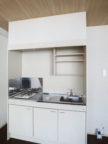 物件内観写真3　(現況を優先します。（撮影時期：2024年7月）)